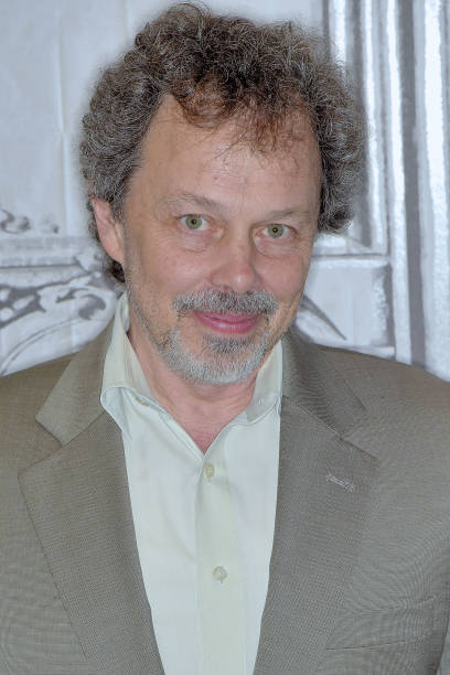 Curtis Armstrong